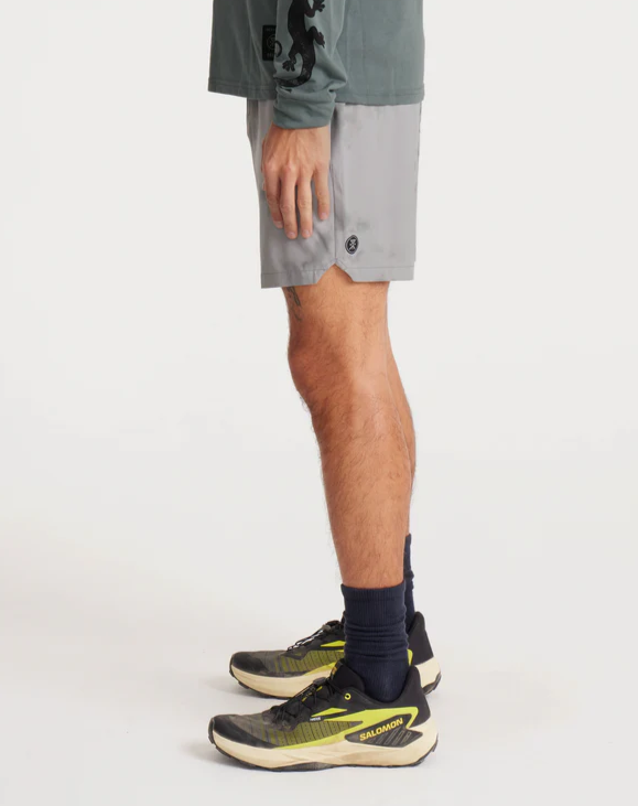Roark Mens Serrano 7 Active Stretch Shorts