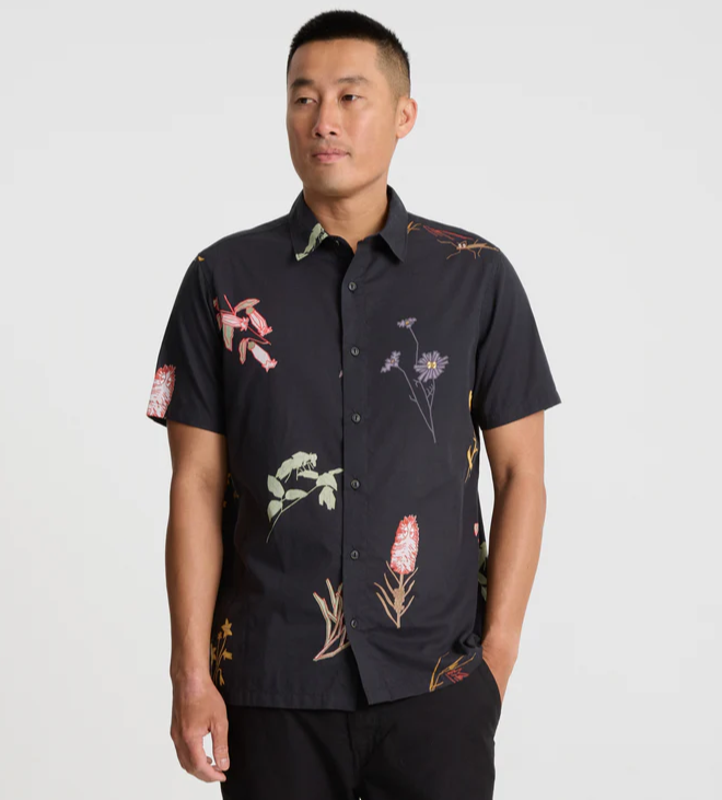 Roark Mens Gonzo Short-Sleeve Button Up Shirt